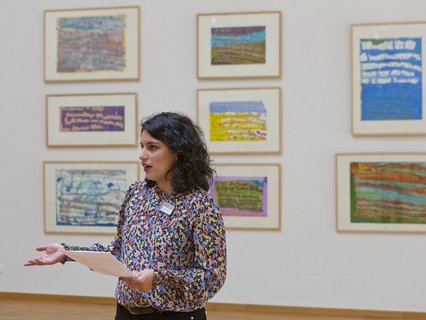 Eröffnungsrede mit Kuratorin Stephanie Trujillo 